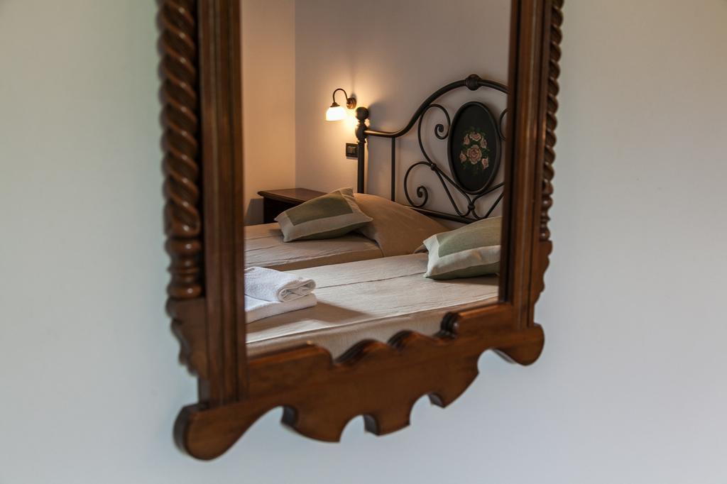 Podere San Giuseppe Hotel Radicofani Ngoại thất bức ảnh